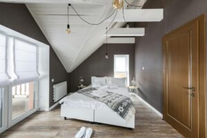 Sostituzione infissi, an interior of a bedroom